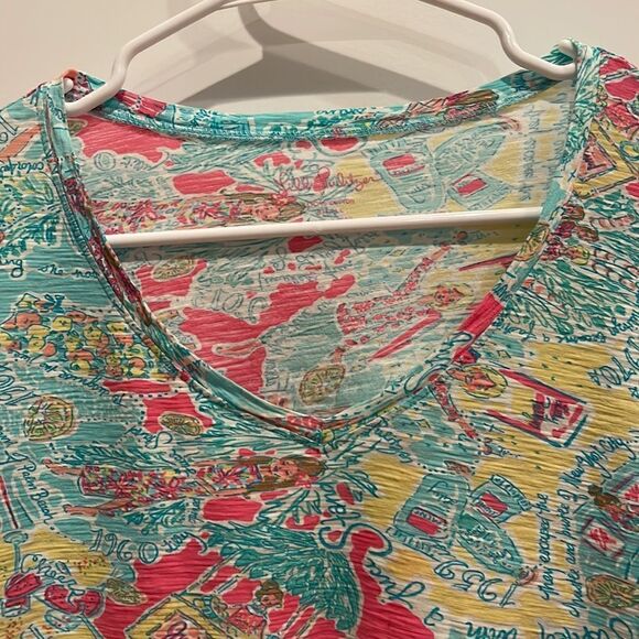 Lilly Pulitzer V-neck Print Top - Picture 2 of 6